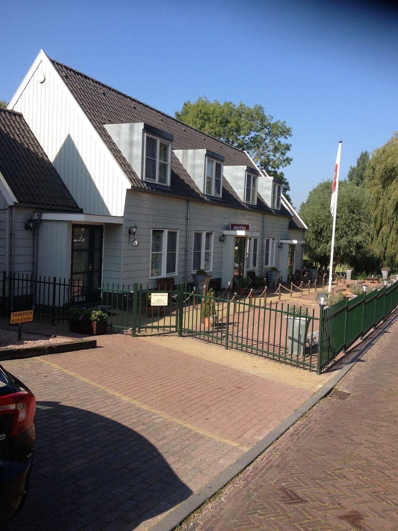 Amsterdam Village Hotel Exterior foto